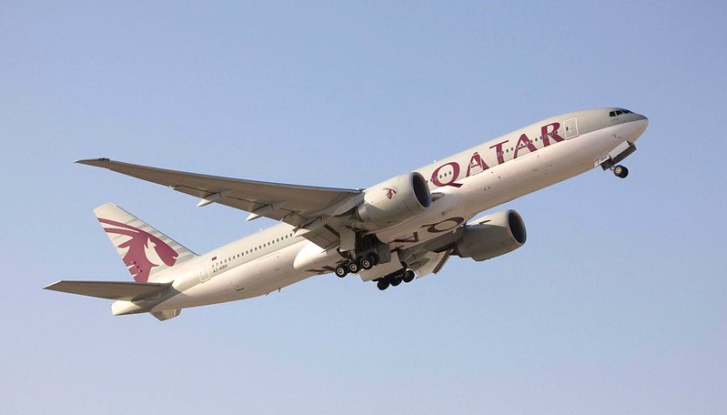 Qatar Airways, avión